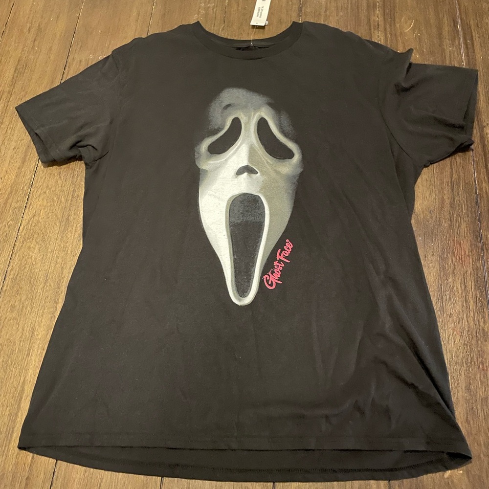 Ghostface Scream Halloween T-shirt NWT